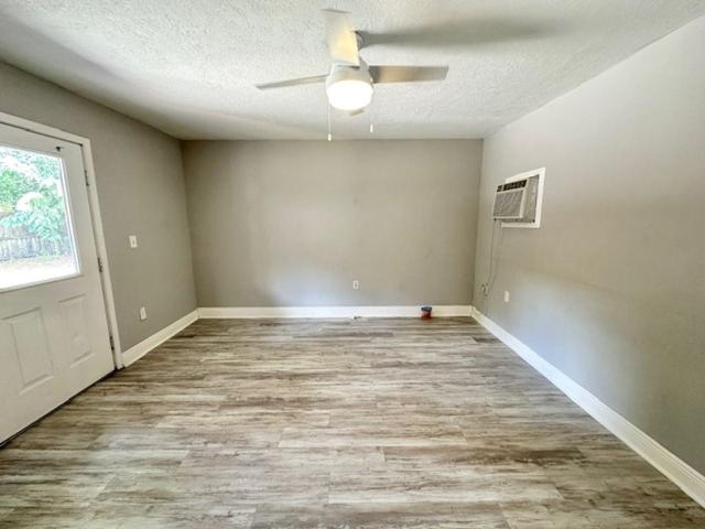 Apartment for rent in Lockhart, Orange County