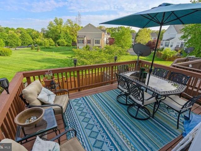 Townhouse for sale in Montgomery Village, Maryland