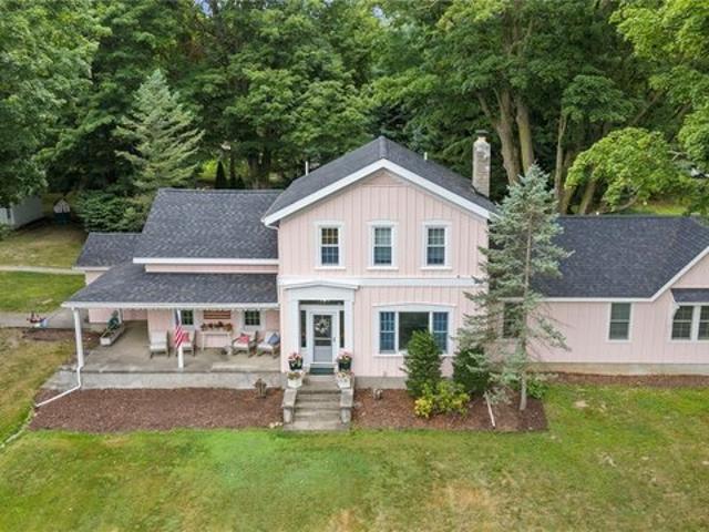 House for sale in Memphis, New York