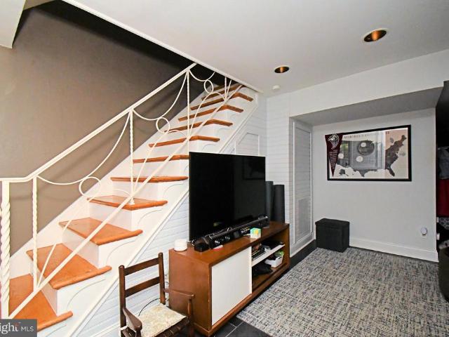 Townhouse for sale in Ashbourne, Cheltenham Township