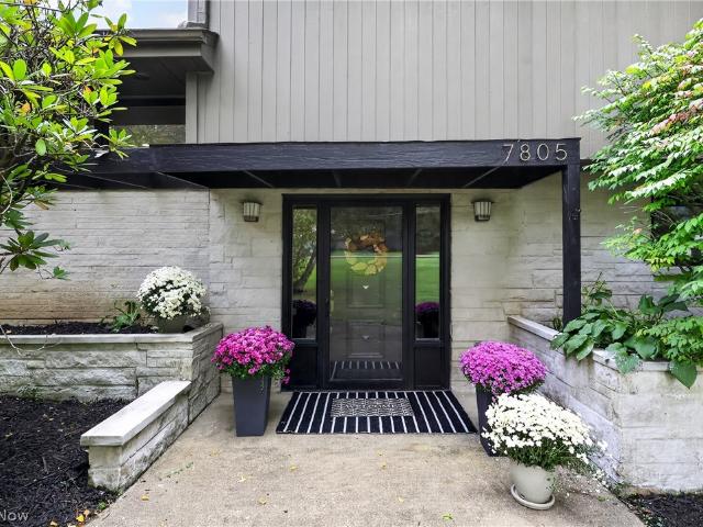 House for sale in Canfield, Mahoning County