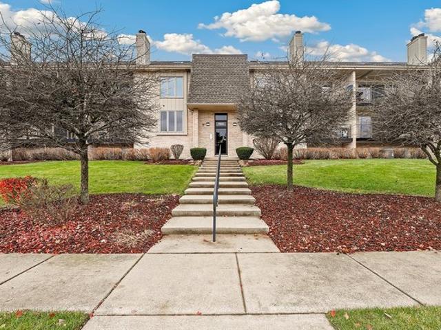 Condo for sale in Orland Park, Illinois