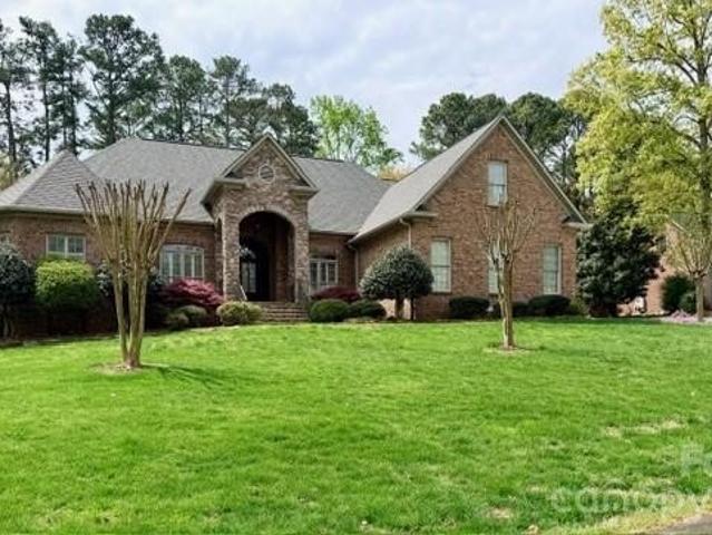 House for sale in Stanley, North Carolina