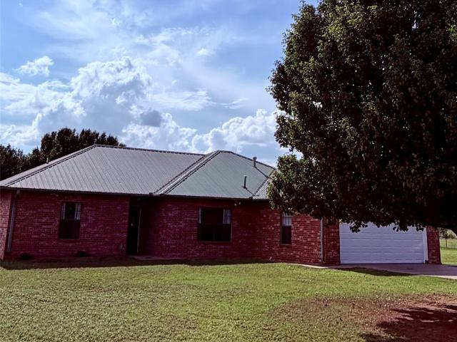 House for sale in Agra, Oklahoma