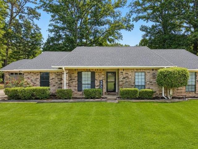 House for sale in Pine Bluff, Jefferson County