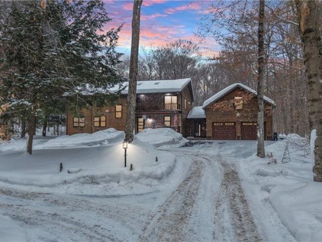 House for sale in Oneida, New York