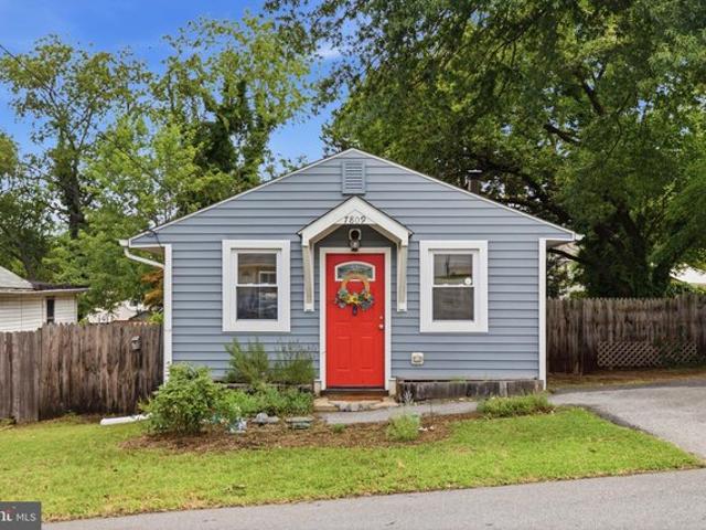 House for sale in Gibsonton, Maryland