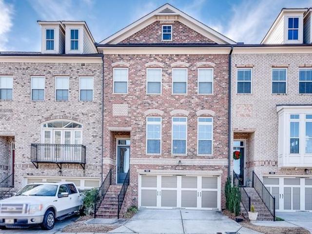 Townhouse for sale in Johns Creek, Georgia