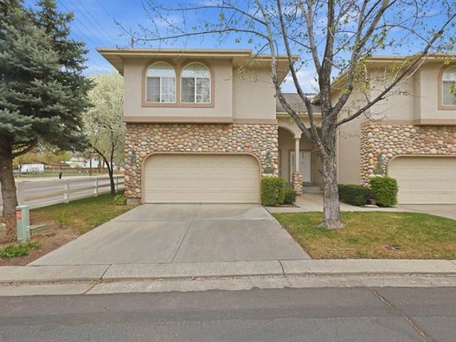 Townhouse for sale in Sandy, Utah