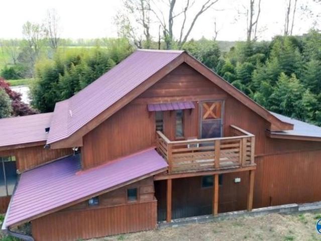 House for sale in Boaz, Alabama