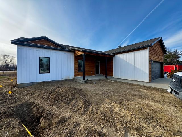 House for sale in Ladoga, Indiana