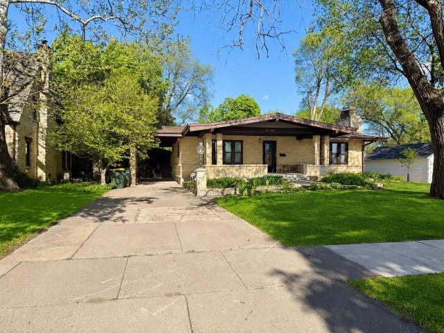 House for sale in Prairie Du Chien, Wisconsin