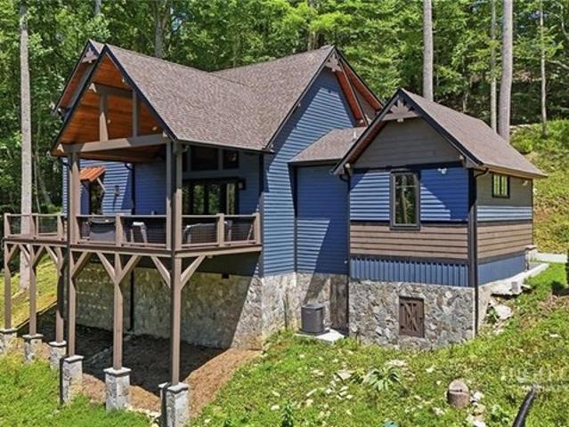 House for sale in Avery, North Carolina