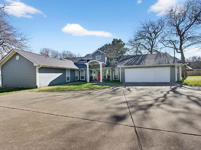 House for sale in Henderson, Texas