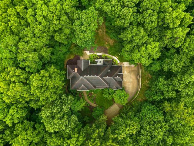 House for sale in Roanoke, Indiana