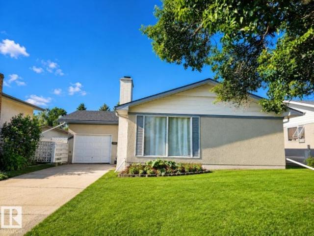 House for sale in Wedgewood, Alberta