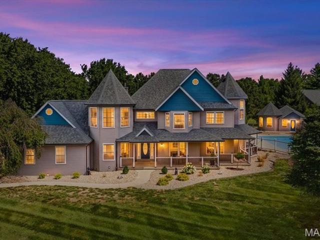 Condo for rent in Monroe, Illinois