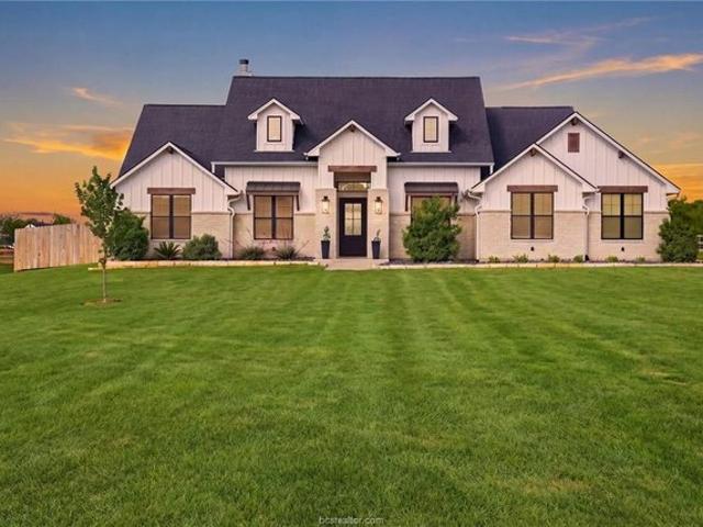 House for sale in Bryan, Brazos County
