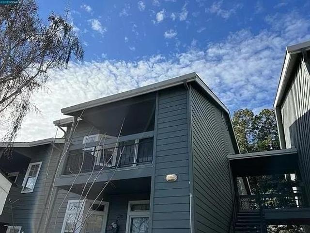 Condo for sale in Pleasanton, California