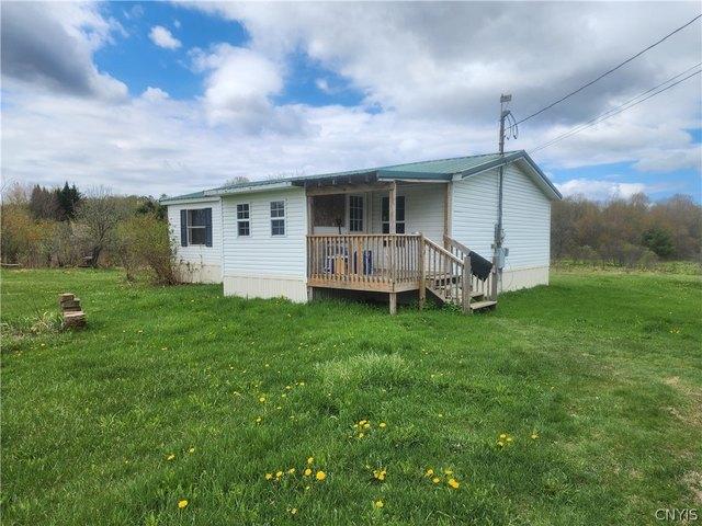 House for sale in Oneida, New York