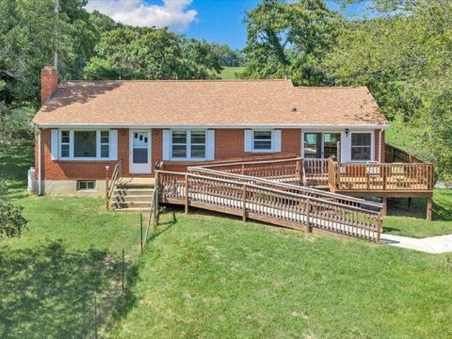 House for sale in Virginia