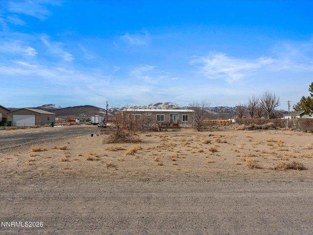 House for sale in Silver Springs, Nevada