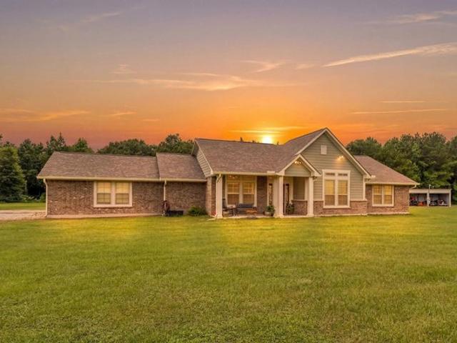 House for sale in Silsbee, Hardin County