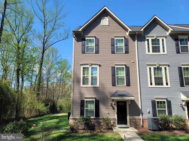 Townhouse for sale in Virginia
