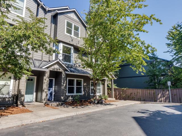 Townhouse for sale in Durham Road, Tigard