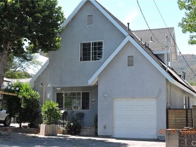 House for sale in Canoga Park, California