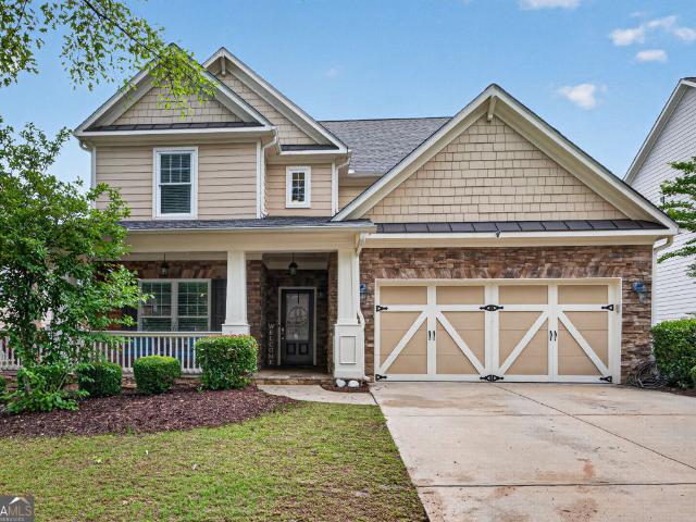 House for sale in Flowery Branch, Georgia