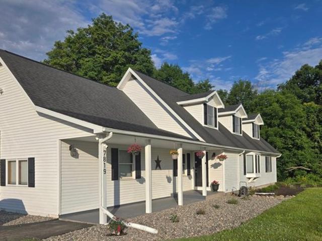 House for sale in Churubusco, Indiana