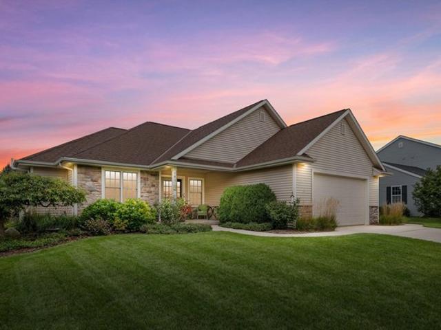 House for sale in Hartford, Wisconsin