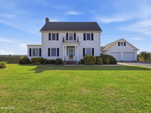 House for sale in Elizabeth City, North Carolina