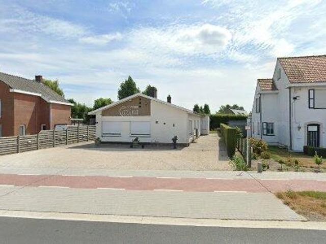 Bureau vente à Wingene, West-Vlaanderen
