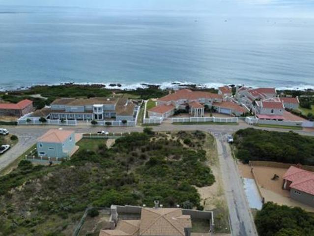 Land for sale in Cape St Francis, Eastern Cape