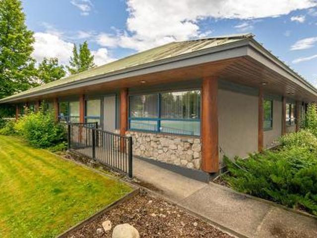 Commercial for rent in Salmon Arm, British Columbia