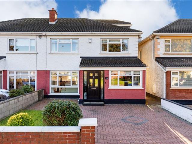 Detached House for sale in Sutton, County Dublin