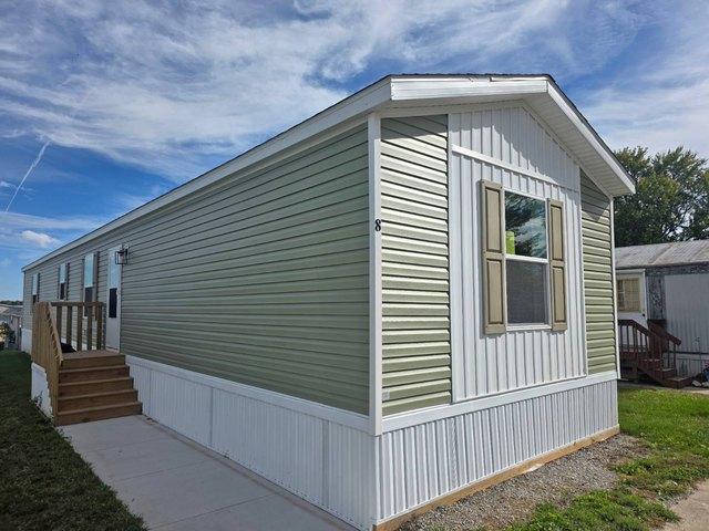 House for sale in Walcott, Scott County