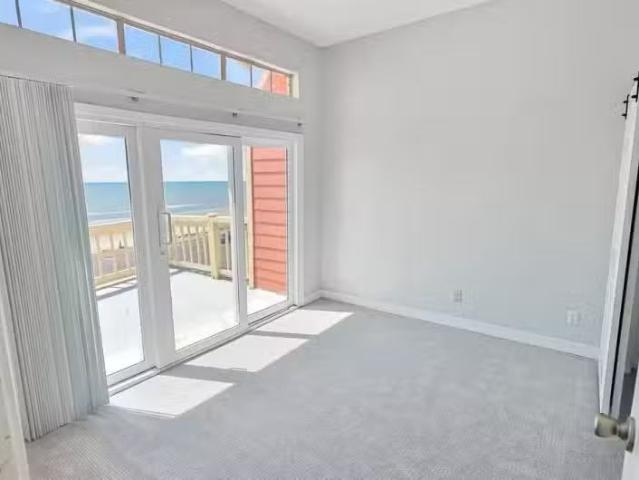 Apartment for rent in Galveston