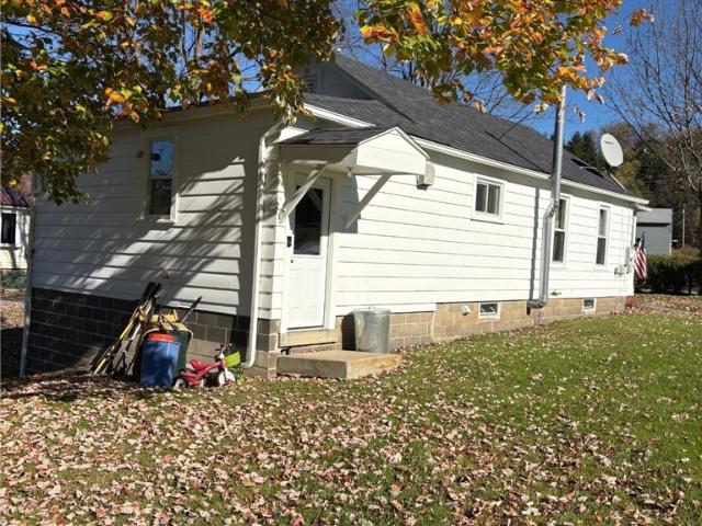 House for sale in Little Genesee, Town of Bolivar