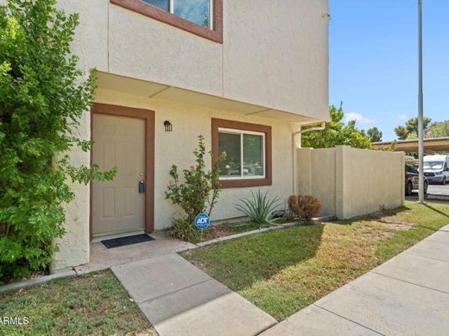 Townhouse for sale in Scottsdale, Arizona