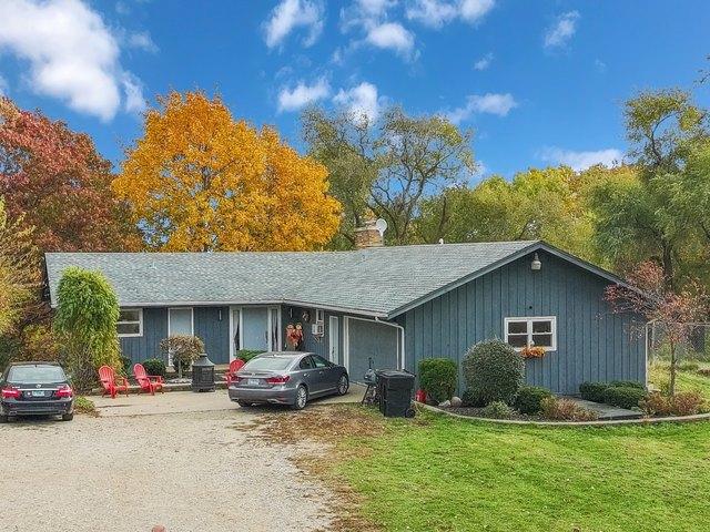 House for sale in Mchenry, Illinois