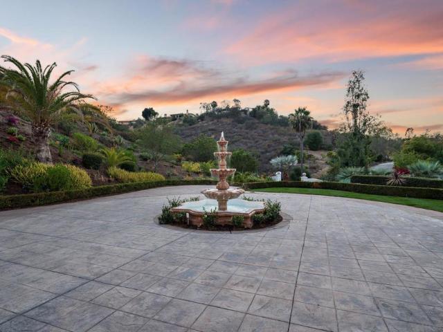 House for sale in Rancho Santa Fe, California