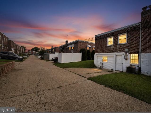 Townhouse for sale in Philadelphia, Pennsylvania