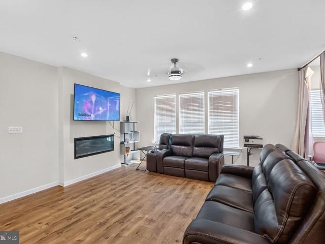 Townhouse for sale in Harmans, Maryland