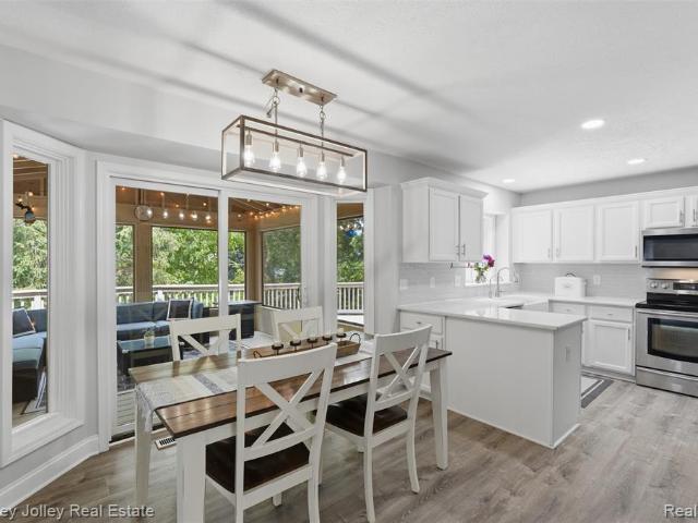 House for sale in Hamburg, Michigan