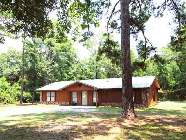 House for sale in Ashford, Alabama