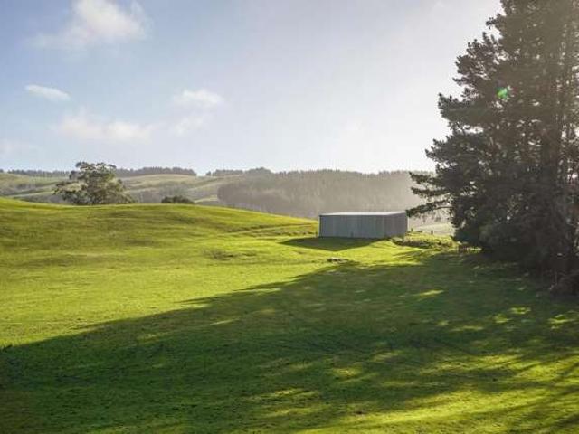 Property for sale in Canterbury