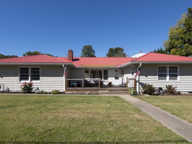 House for sale in Ronceverte, Greenbrier County